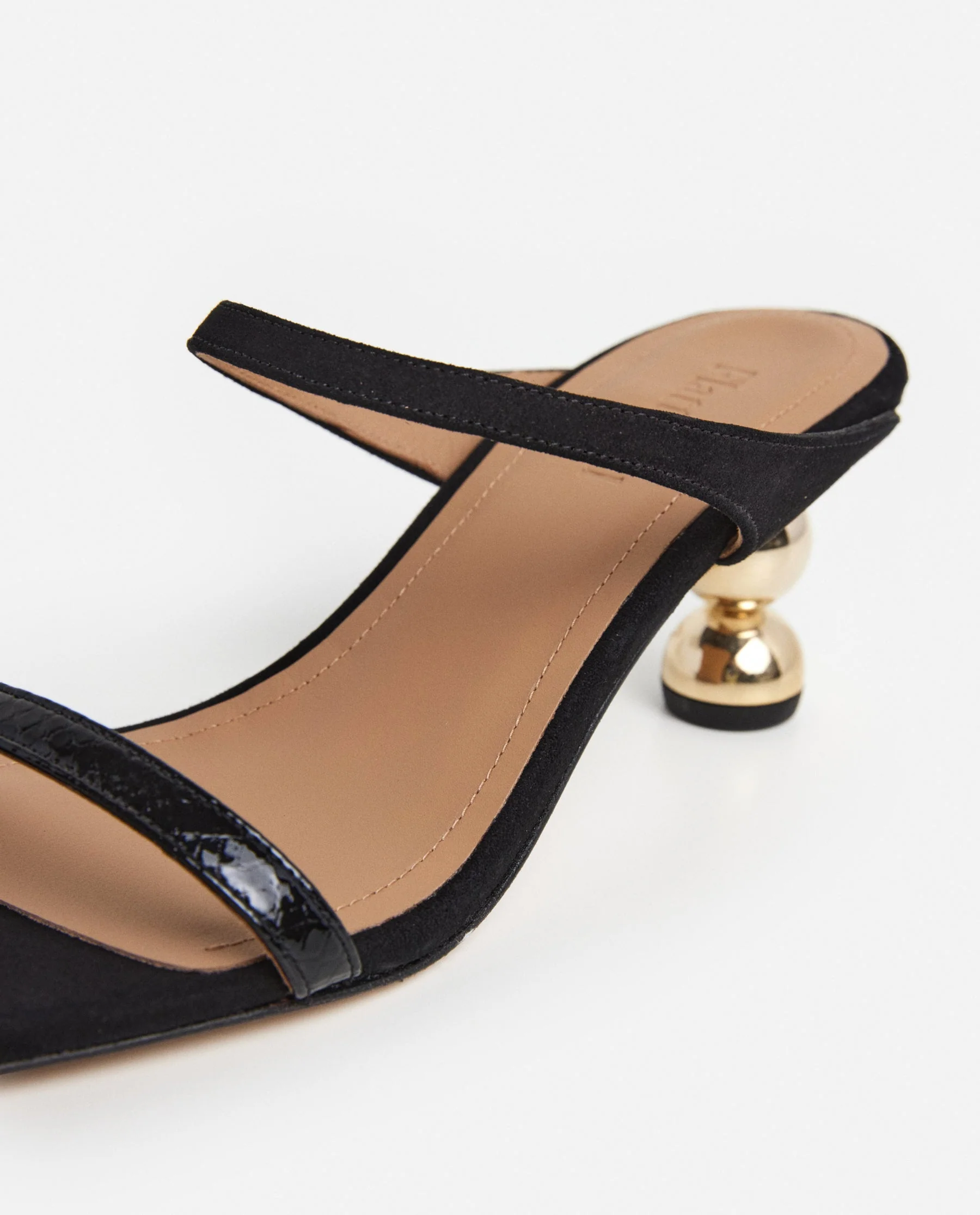 Ali Leather Black - Image 7