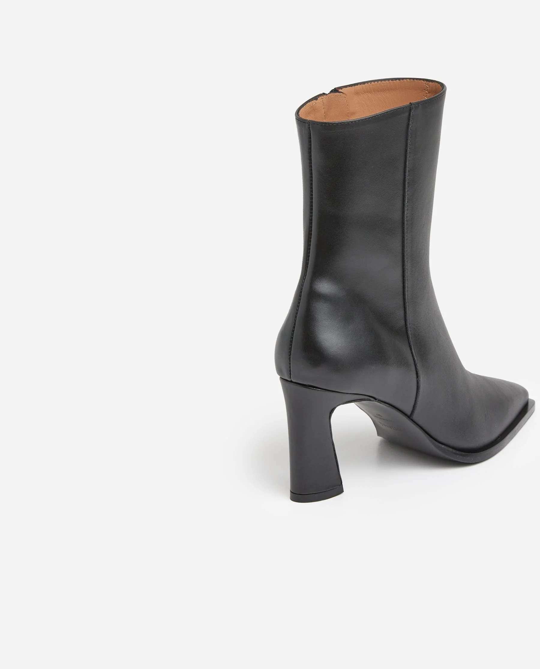 Anita Leather Black - Image 3