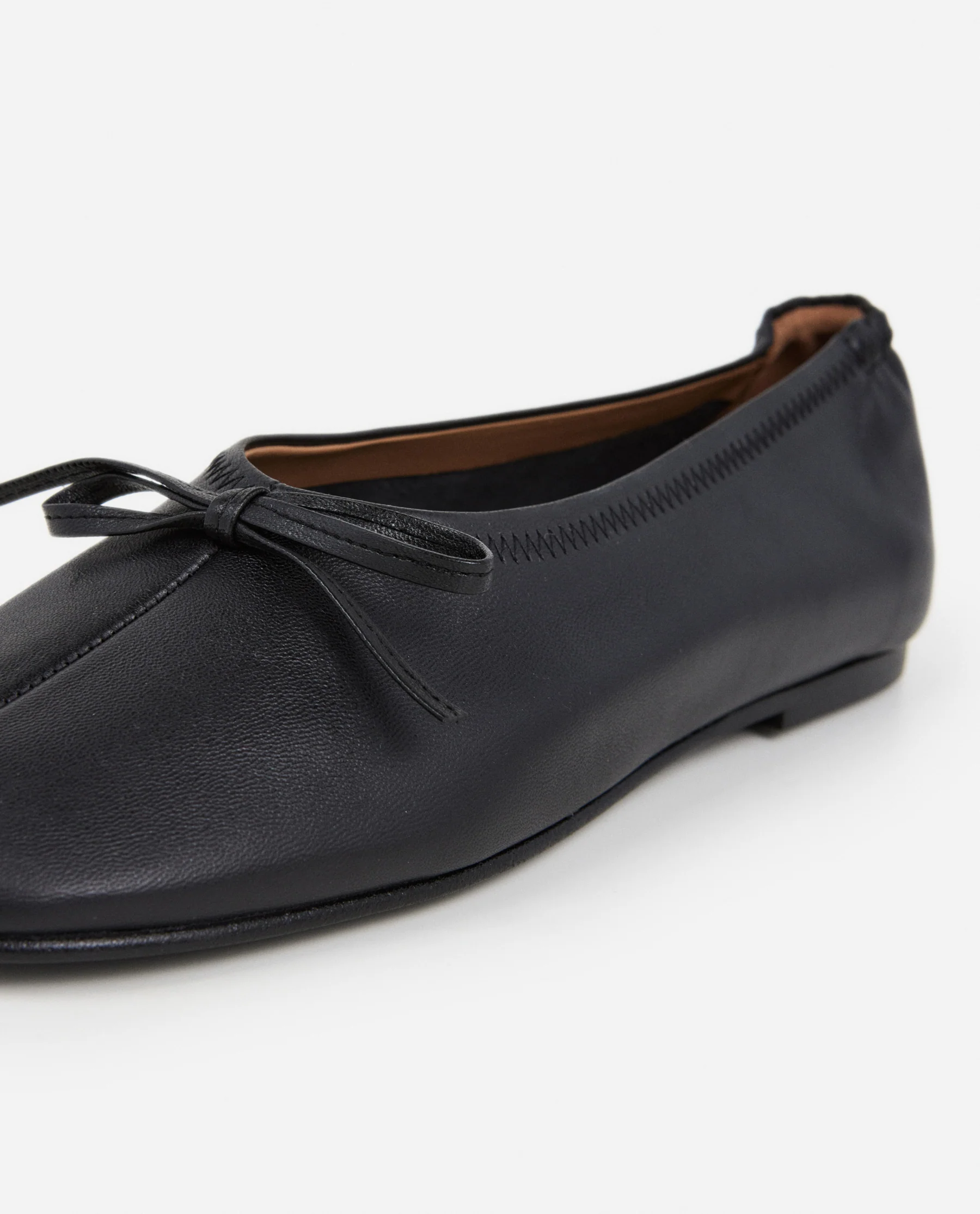 Blaise Leather Black - Image 7
