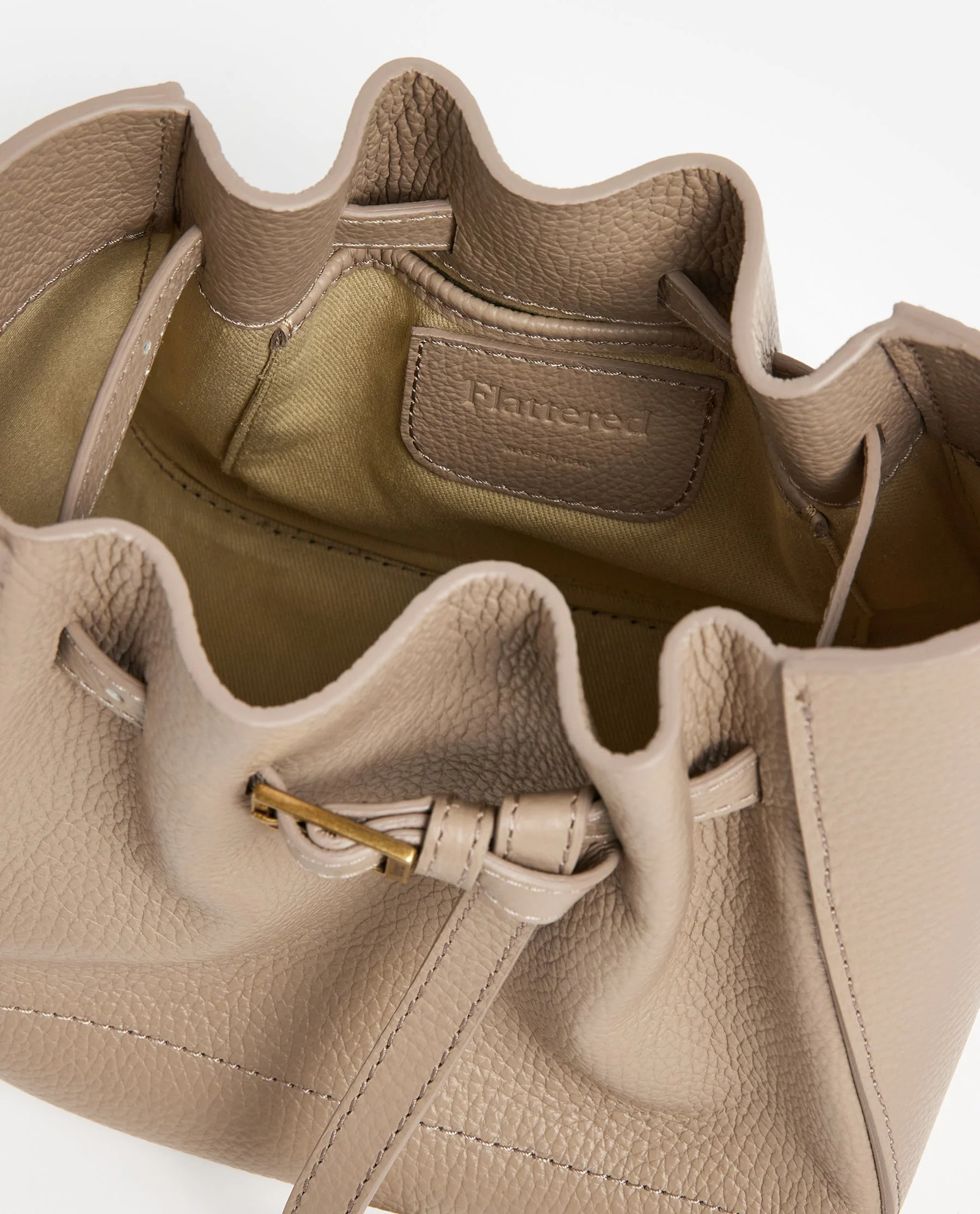 Bo Mini Bucket Leather Taupe - Image 3
