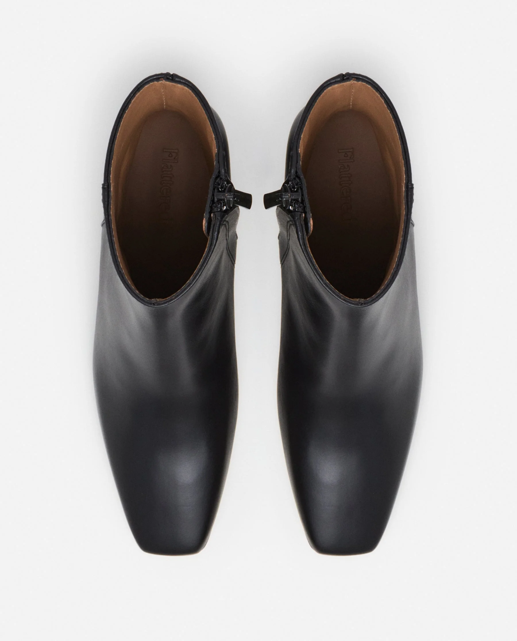 Cay Leather Black - Image 4
