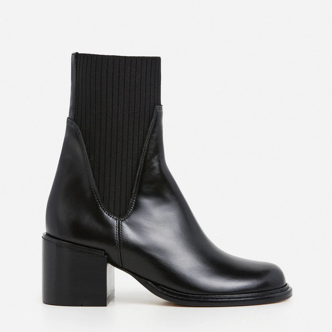Quinn Leather Black